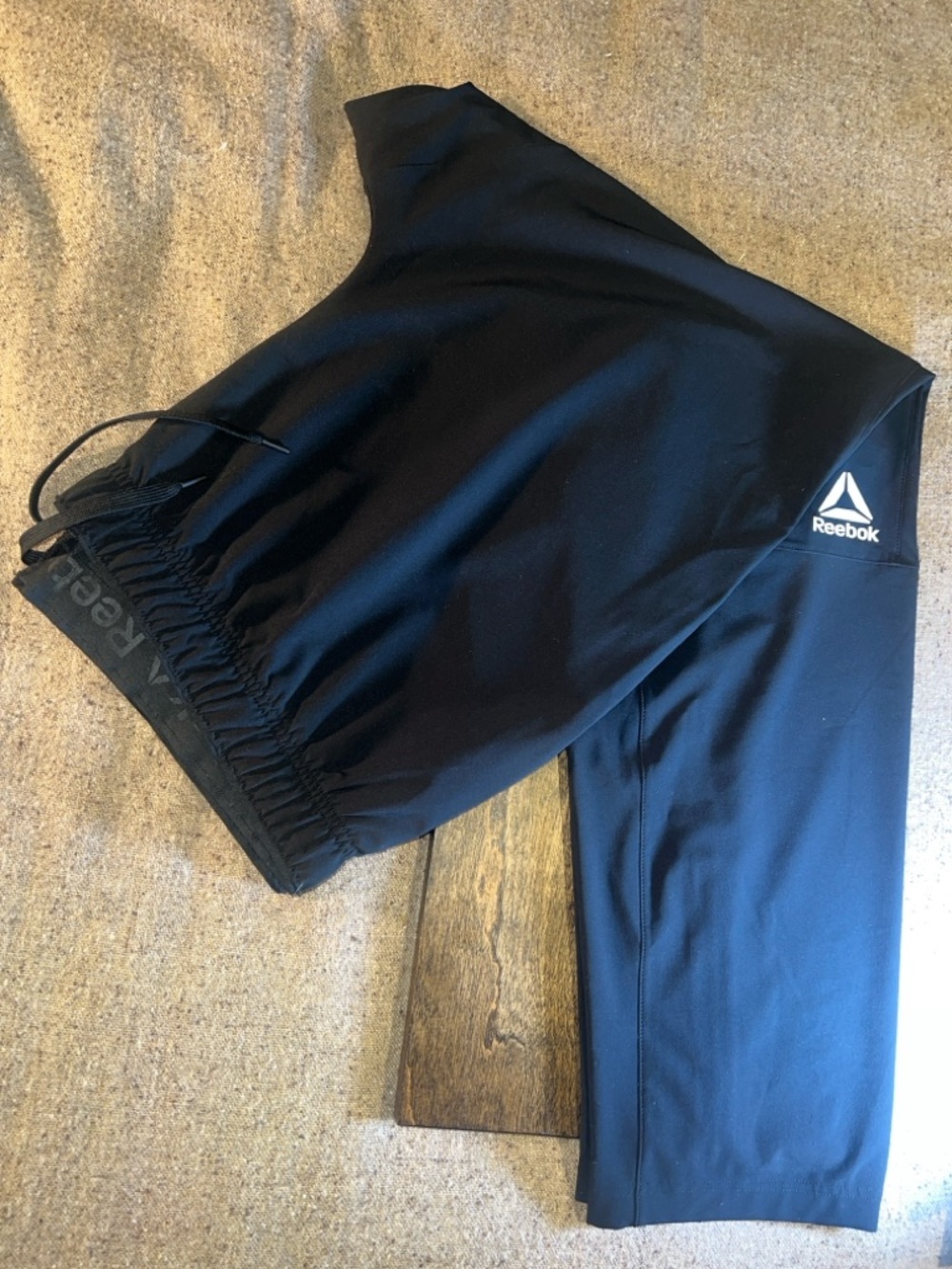 Super Comfy Reebok Black Jogger Sweatpants 😎2XL only ✨